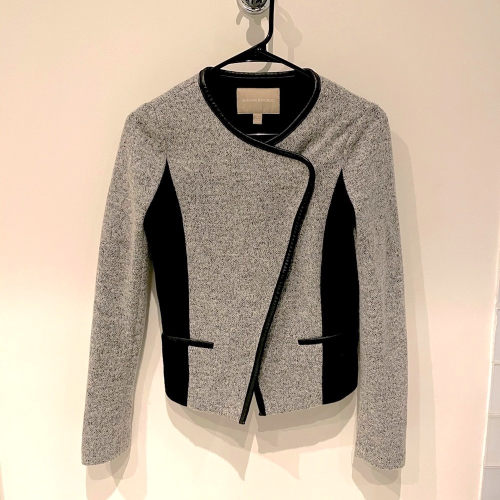 Banana Republic chic women’s blazer size S